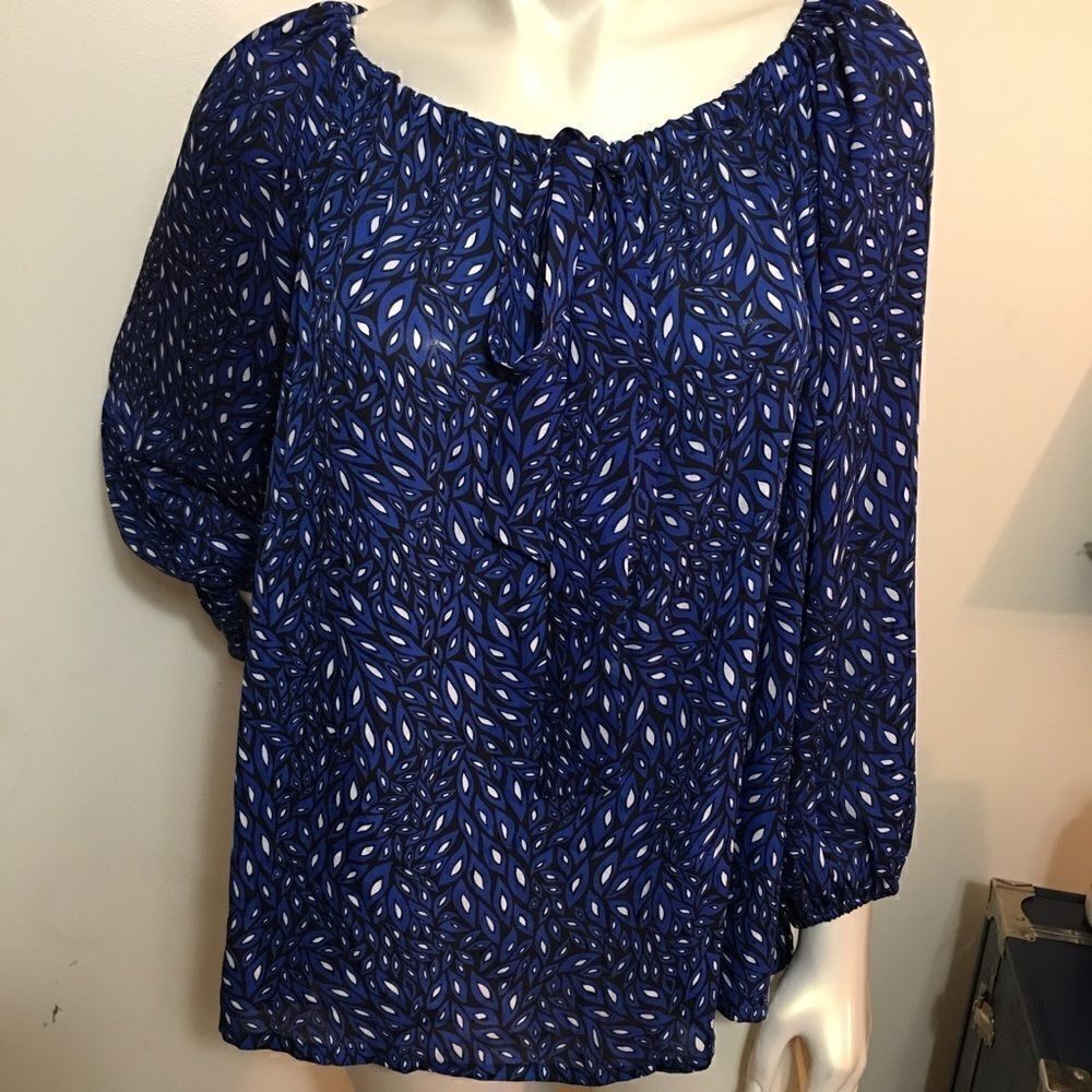 Violet & Claire drawstring Neck chiffon top